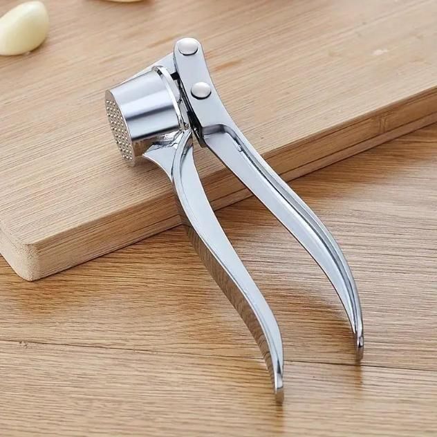 FairDealWorldShop Manual Aluminum Garlic Crusher & Ginger Mincer