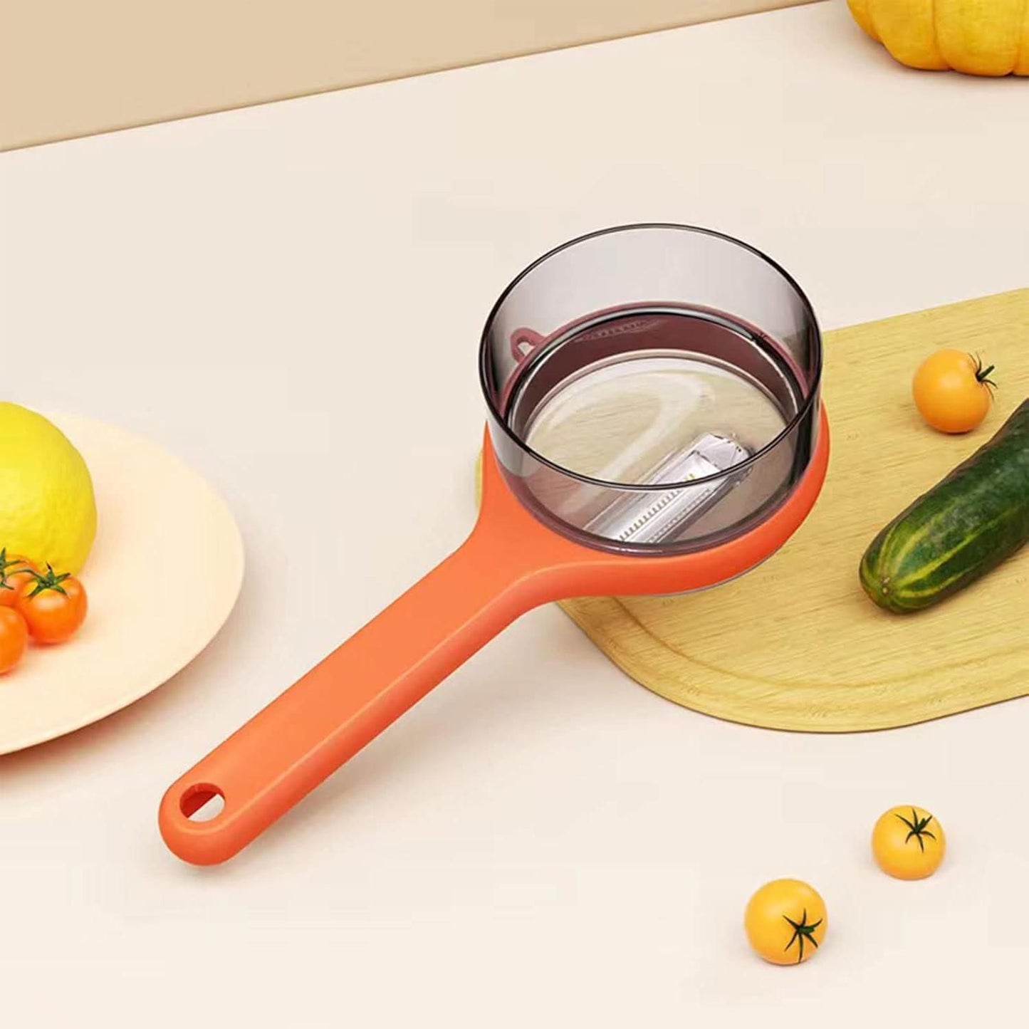 Vegetable Peeler with Convenient Storage Box