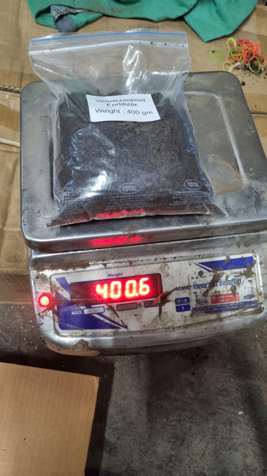 Organic Vermicompost Fertilizer 400g